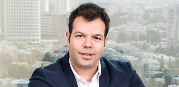 תום לבנה